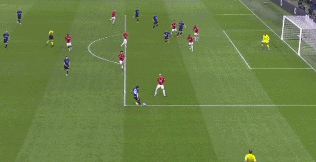 世界足球又一巨星宣布退役