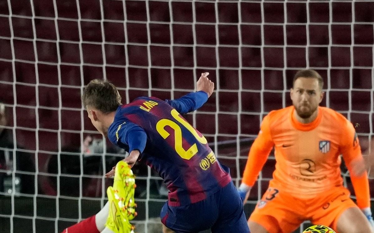 篮球湖人球员连续三场得分上双