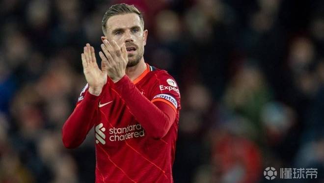 3-2！意大利女排豪取11连胜 埃格努+安娃轮番轰炸 瓦尔加斯26分难救主